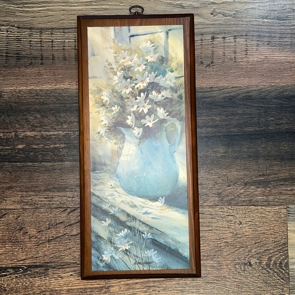 Daisies in a pitcher picture. 1 of 2 pictures. - Picture 1 of 6